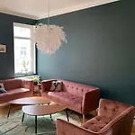 Feriehus Belle Epoque Violette Near And Sea *