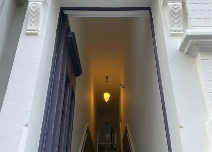 Belle Epoque Violette Near Beach&sea Ostenda